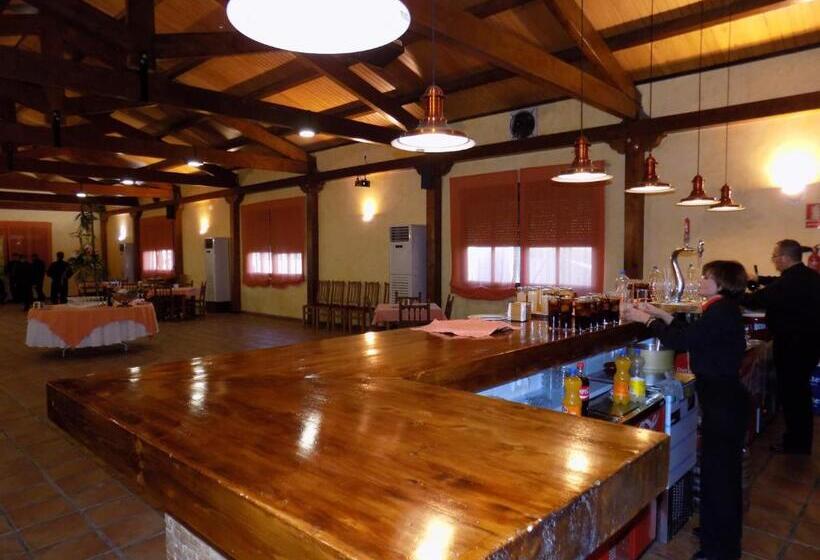 膳宿费 Hostal Amigo