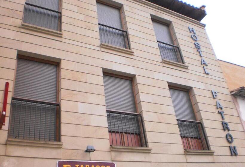 پانسیون Hostal Patron