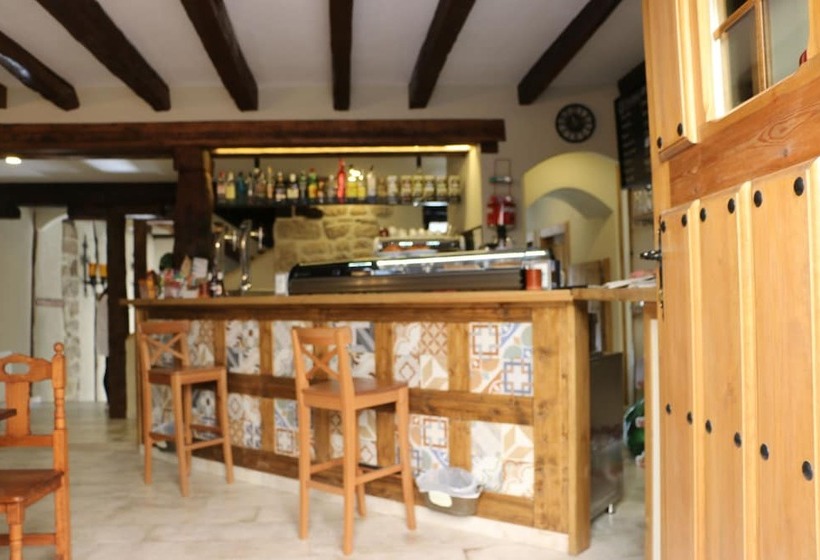 فندق صغير Acienleguas