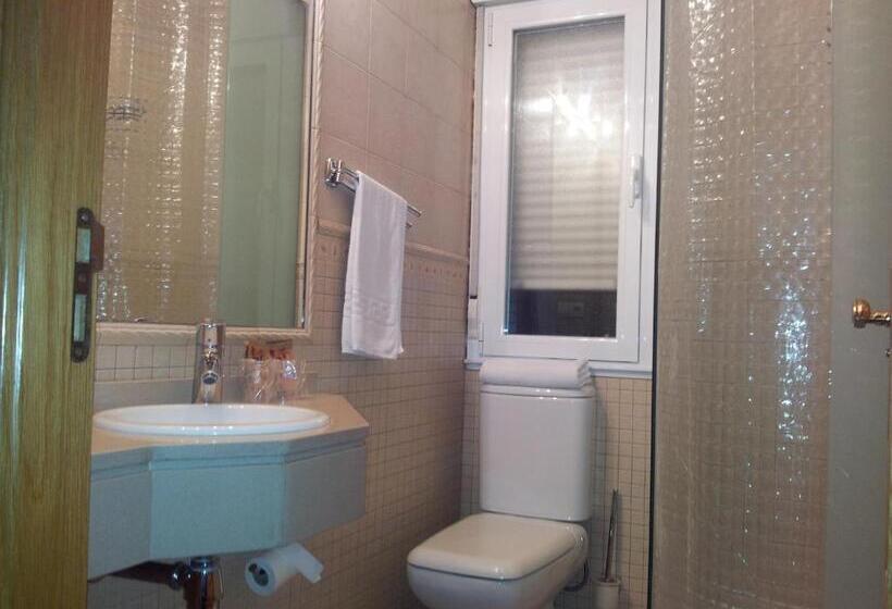 פנסיון Alojamientos Río Cares