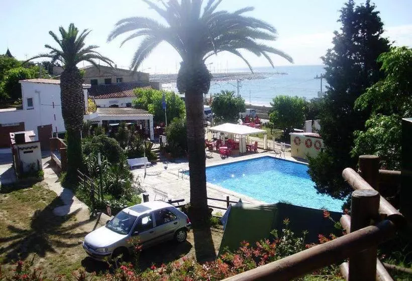 ペンション Camping Masnou