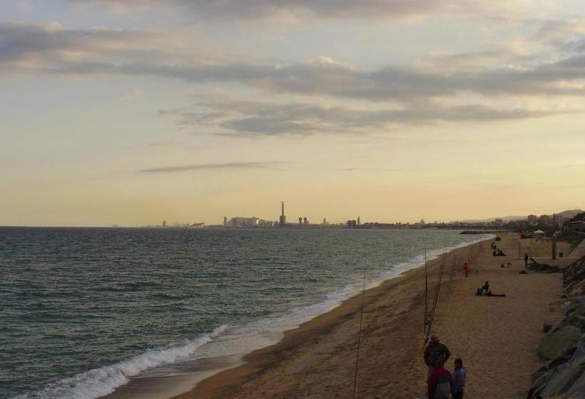 پانسیون Camping Masnou