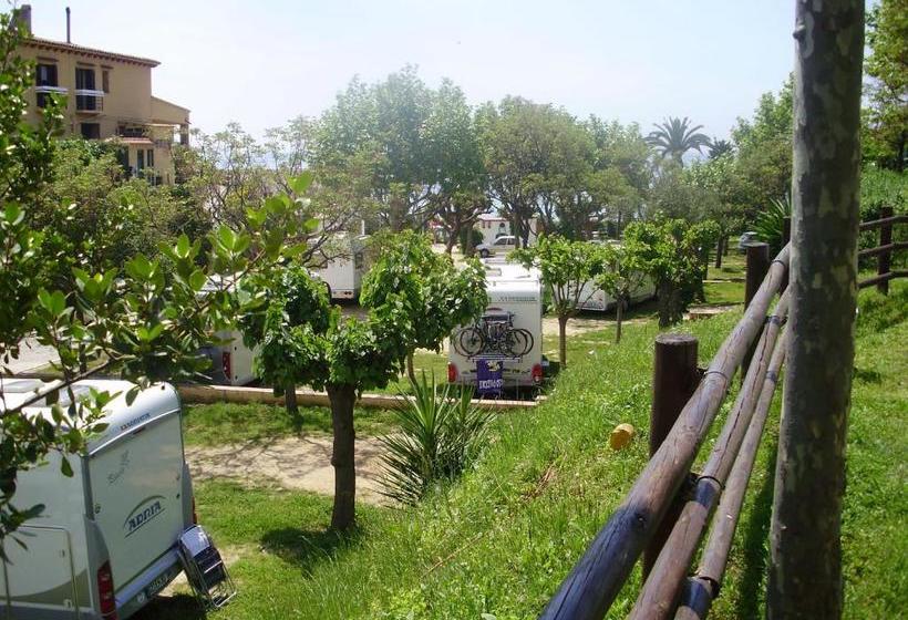 پانسیون Camping Masnou