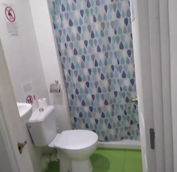 پانسیون Colors Rooms