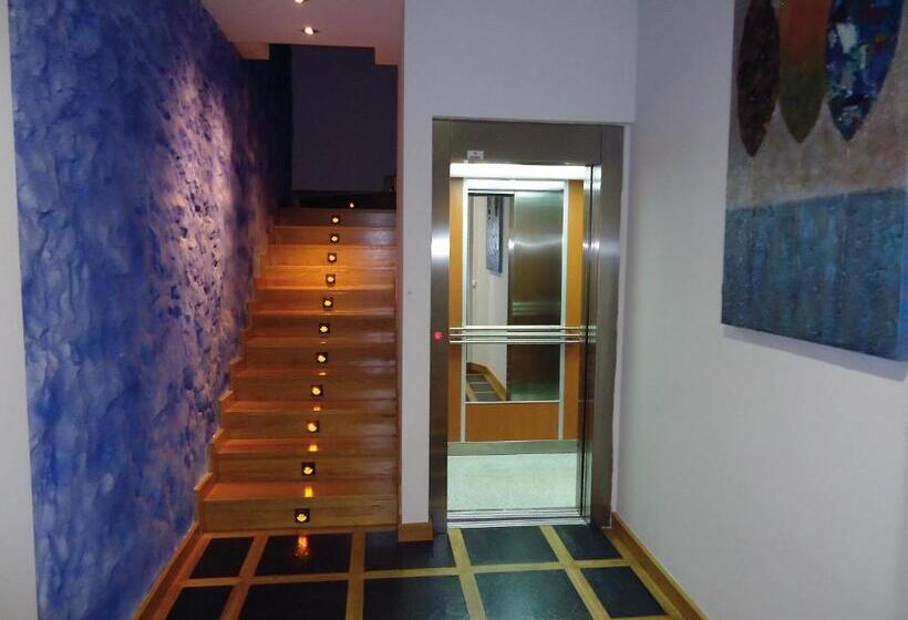 פנסיון Hospedería El Puerto