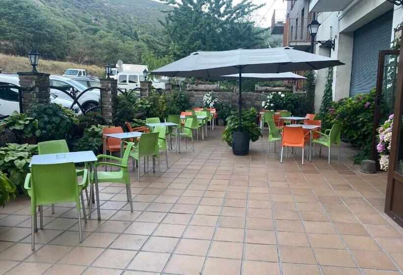 پانسیون Hostal Can Josep