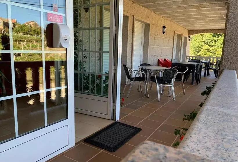 ペンション Hostal Expo