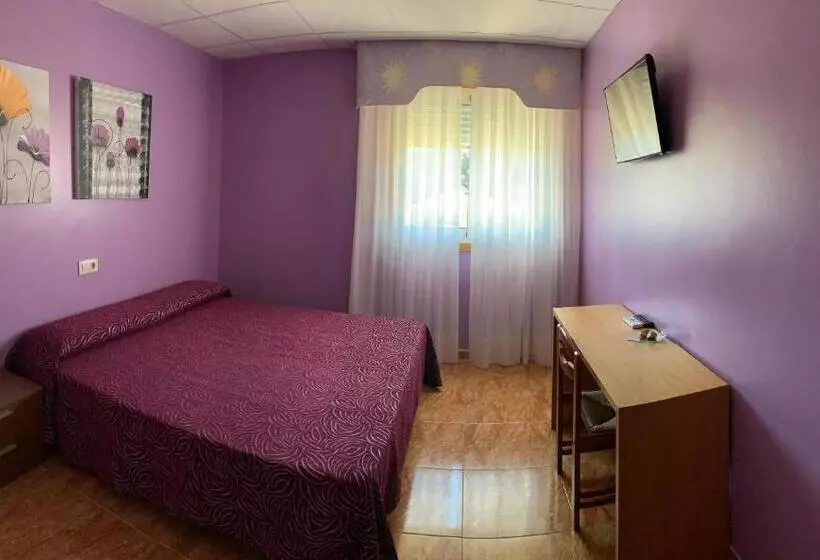 ペンション Hostal Expo