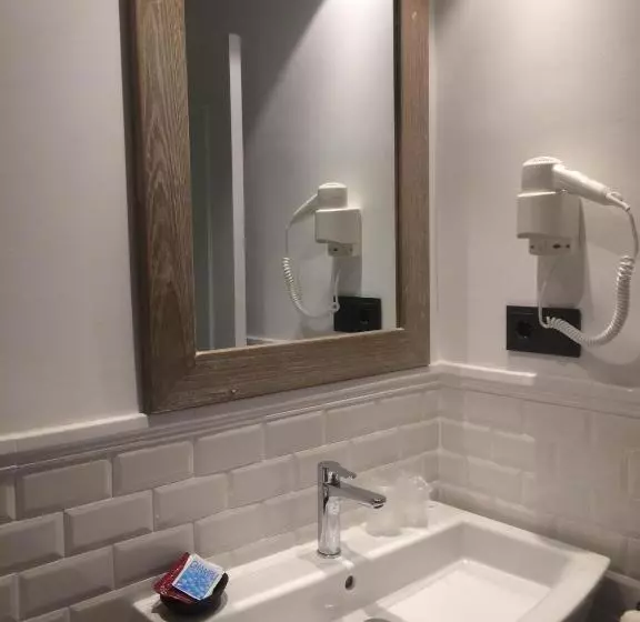 Majatalo Hostal Portofino