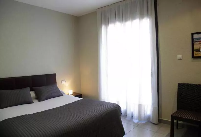 Majatalo Hostal Portofino