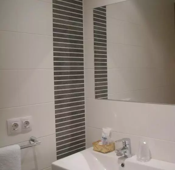 Majatalo Hostal Portofino