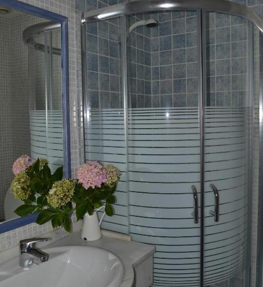 פנסיון Hostal Quevedo