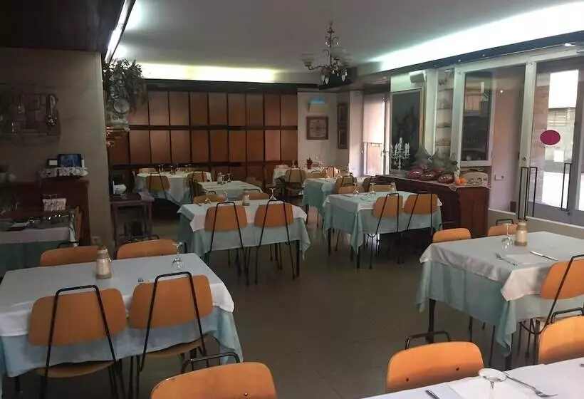 Majatalo Hostal Victor