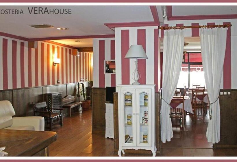 بنسيون Hosteria Verahouse