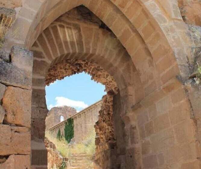 بنسيون Posada De Zorita De Los Canes