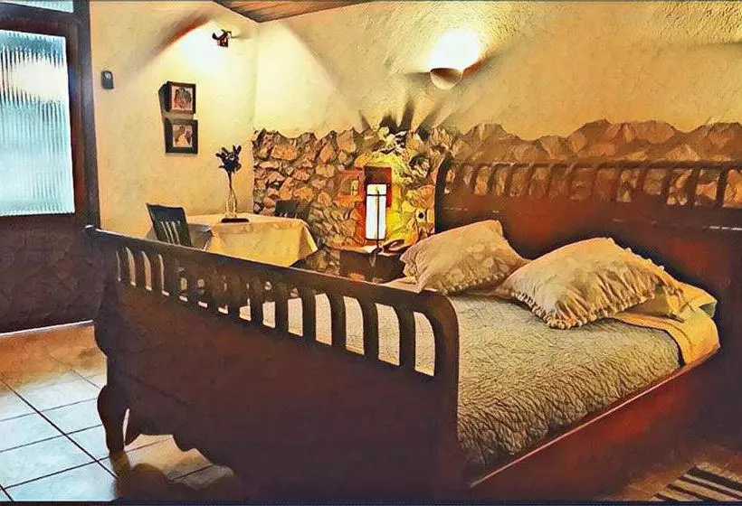 Vía Natura Hotel Rural Gastronómico