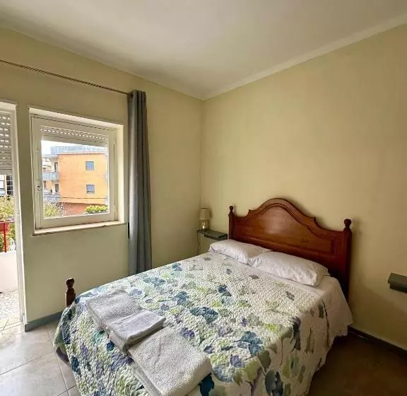 ペンション Abrigo Do Portinho