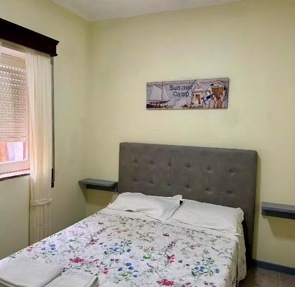 ペンション Abrigo Do Portinho