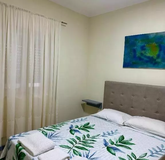 ペンション Abrigo Do Portinho