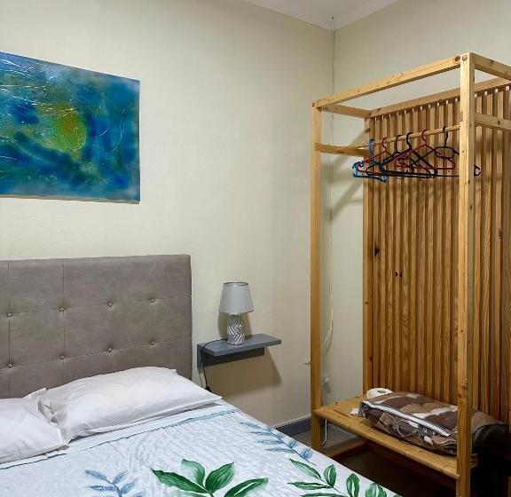 膳宿费 Abrigo Do Portinho