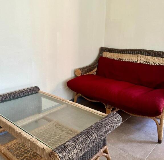 膳宿费 Abrigo Do Portinho