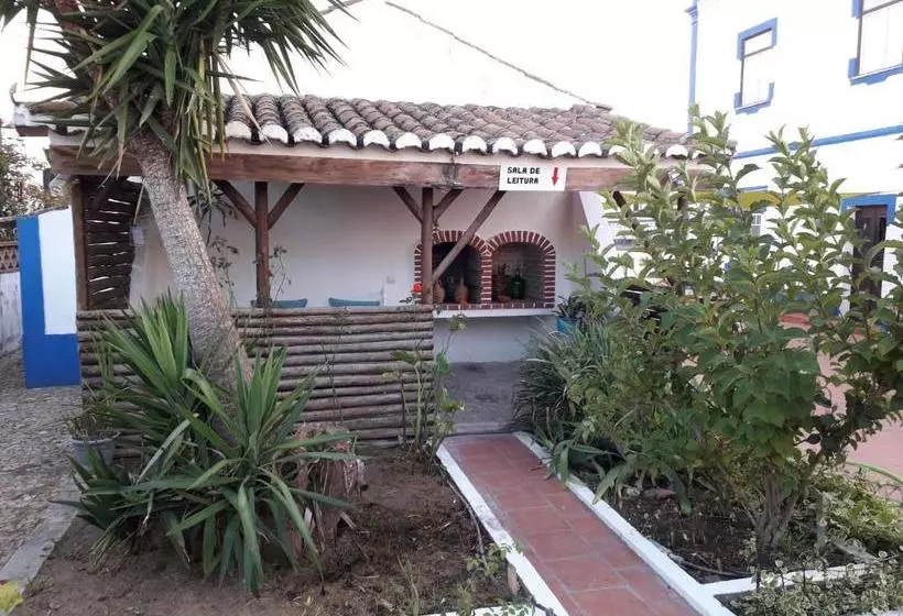 ペンション Alojamento O Tordo