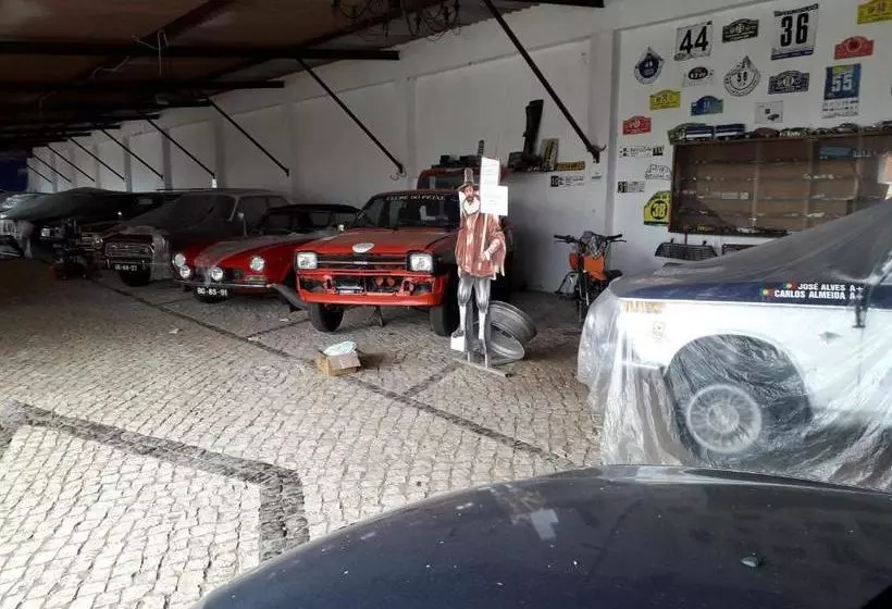 ペンション Alojamento O Tordo