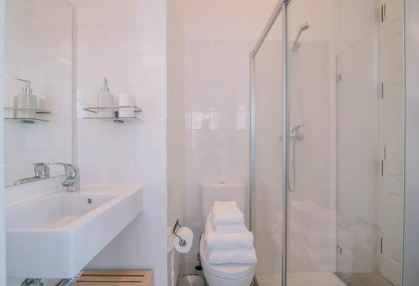 پانسیون Guestmar