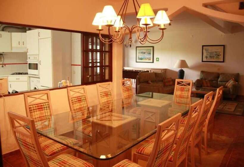 بنسيون Roulito S Guest House