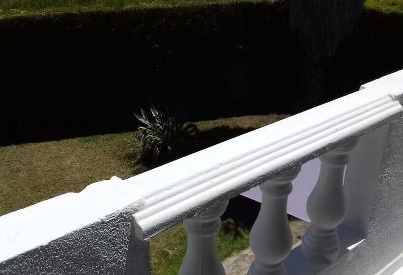 بنسيون Roulito S Guest House