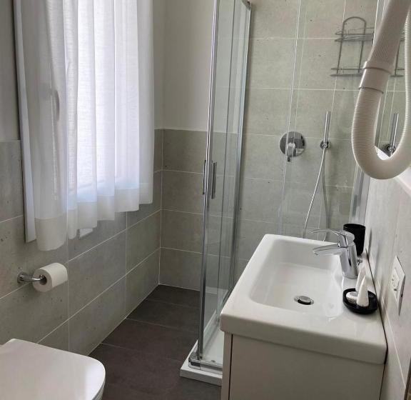 پانسیون Locanda Damaro