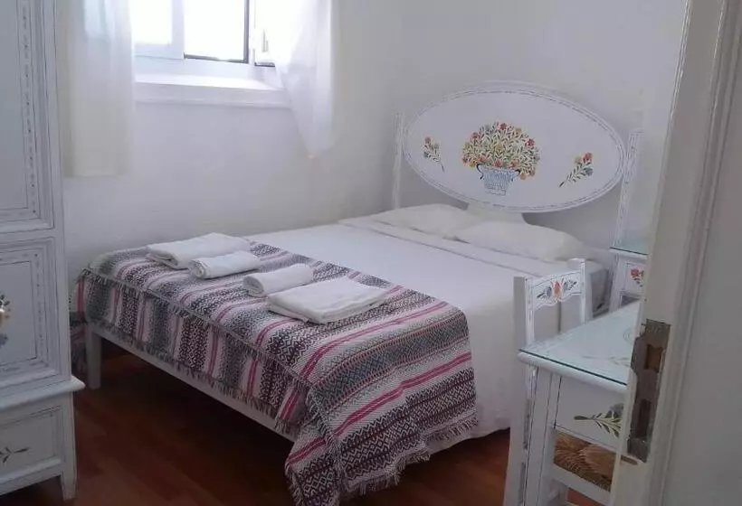 پانسیون Mont  Sobro House Rooms I