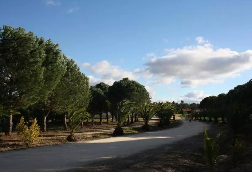 Majatalo Monte Macário Alojamento Local