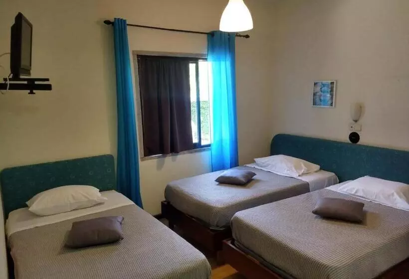 ペンション Residencial Montanhês