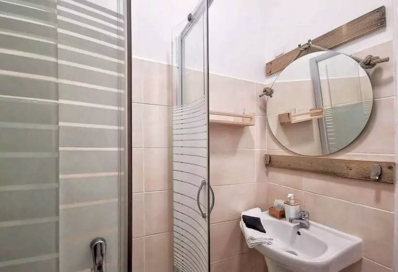 Majatalo Roaz De Bandeira Guesthouse