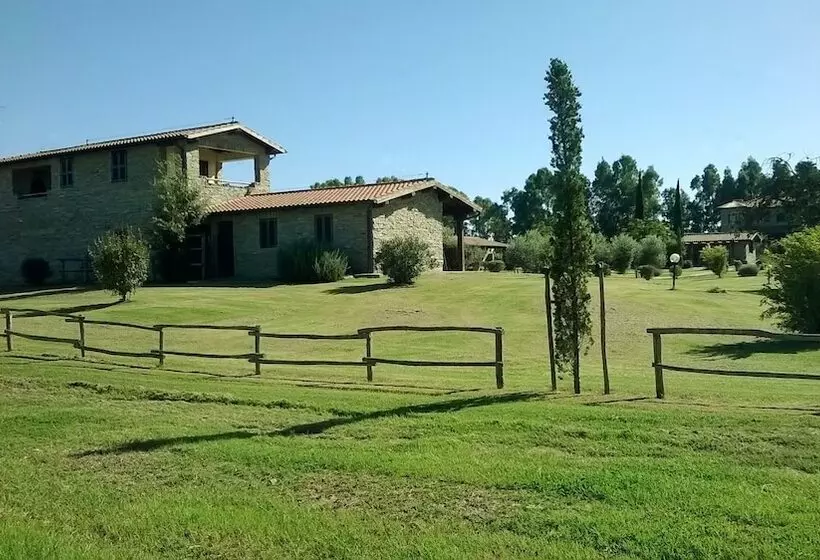 هتل Vento Di Maremma