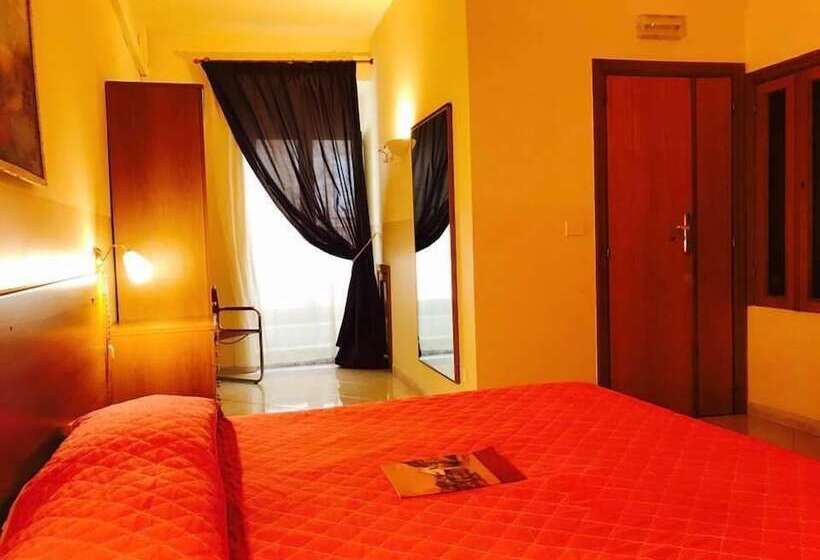 بنسيون Corato Room Economy