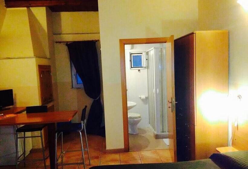 بنسيون Corato Room Economy