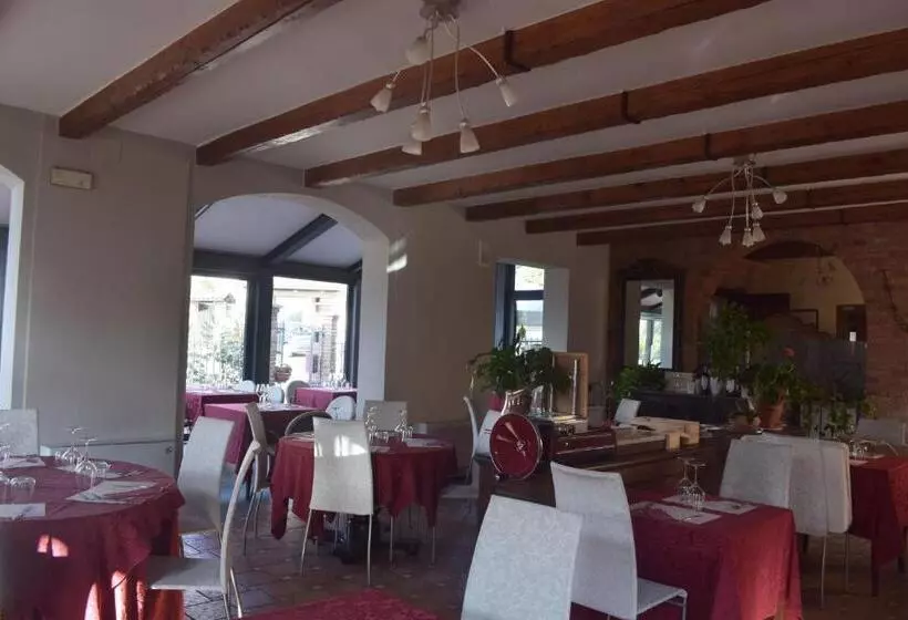 ペンション La Crota Ristorante E Camere Da Danilo Dal 1983