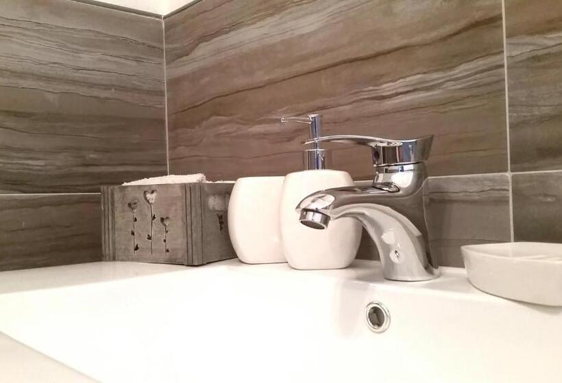 פנסיון Le Vie Di Monreale