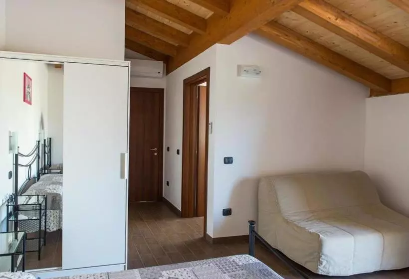 ホテル Agriturismo Chesini