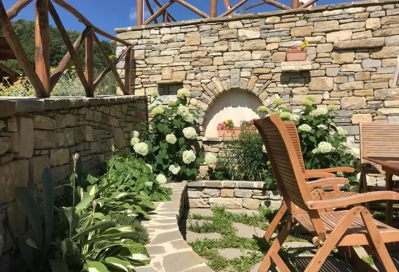 Hotelli Agriturismo Biologico Autosufficienza