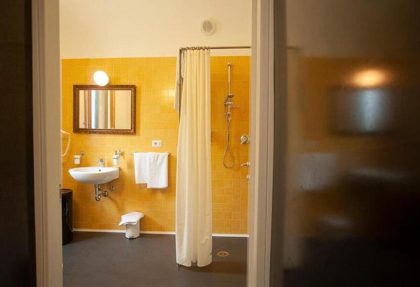 Отель Sopra Il Limoneto