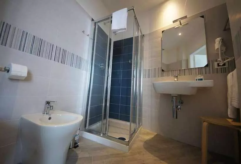 پانسیون Luna Rooms