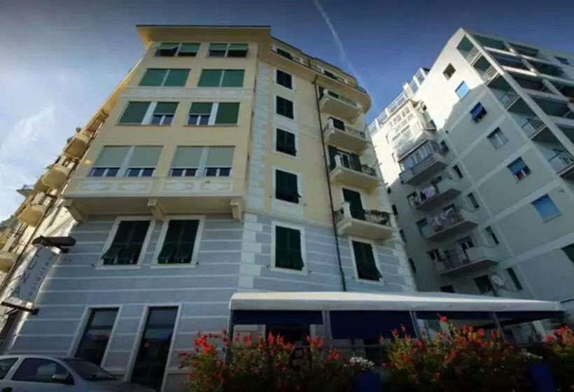 پانسیون Luna Rooms