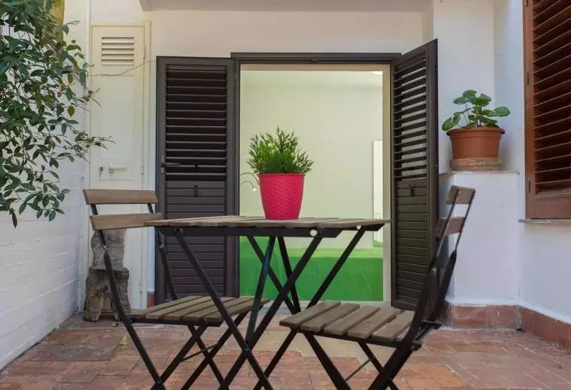 ペンション Piccola Oasi