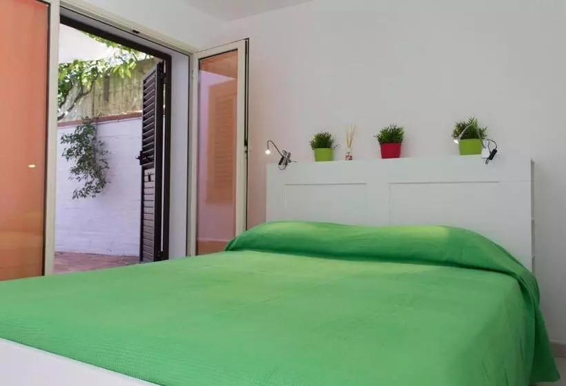 ペンション Piccola Oasi