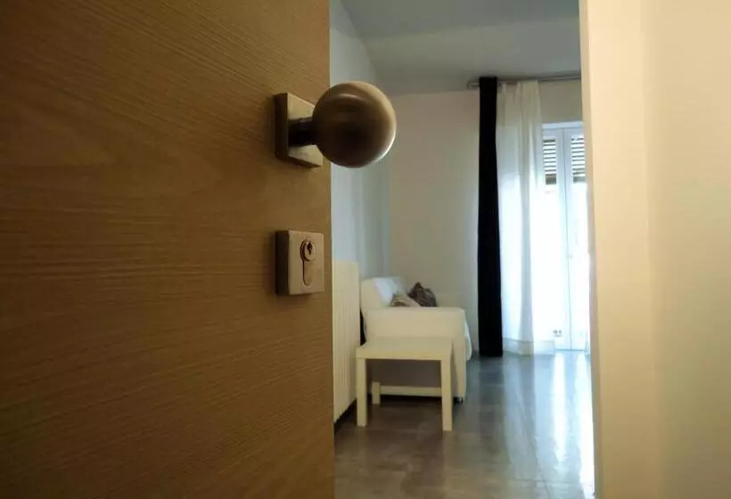 Majatalo The Flat 233