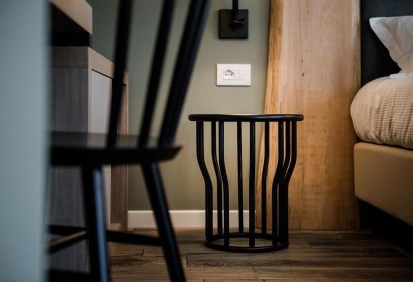 호스텔 Locanda La Cross Adults Only