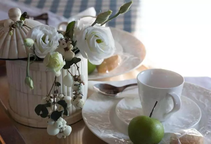 Retkeilymaja La Locanda Di Borghetto